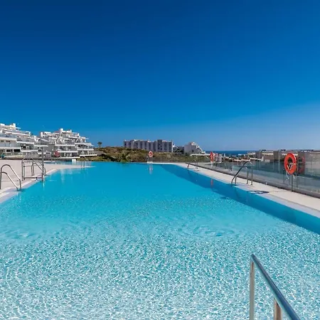 Unique 3-bdrm Townhouse, Stunning View, Pool & Bbq * Estepona