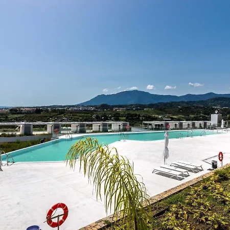 Apartment Unique 3-bdrm Townhouse, Stunning View, Pool & Bbq
