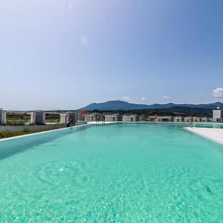 Apartment Unique 3-bdrm Townhouse, Stunning View, Pool & Bbq *